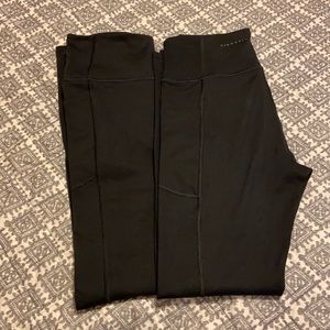Lot of 2 Victoria’s Secret flow on point leggings